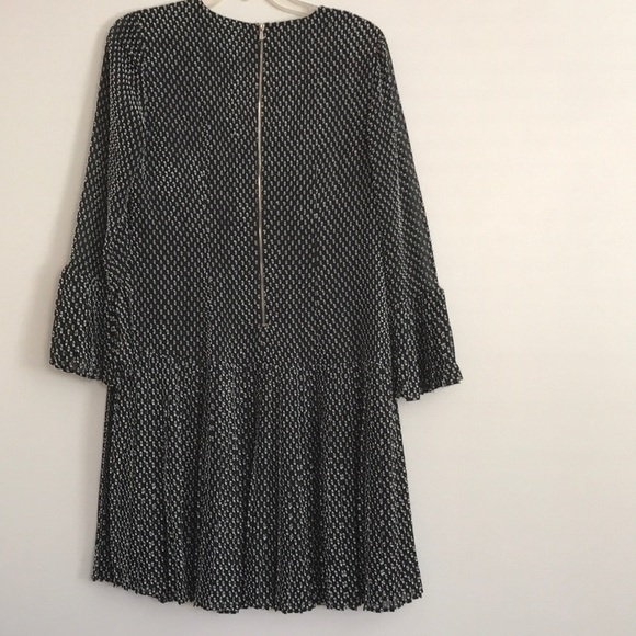 The Limited long sleeves, fully lined dress. - Picture 5 of 5